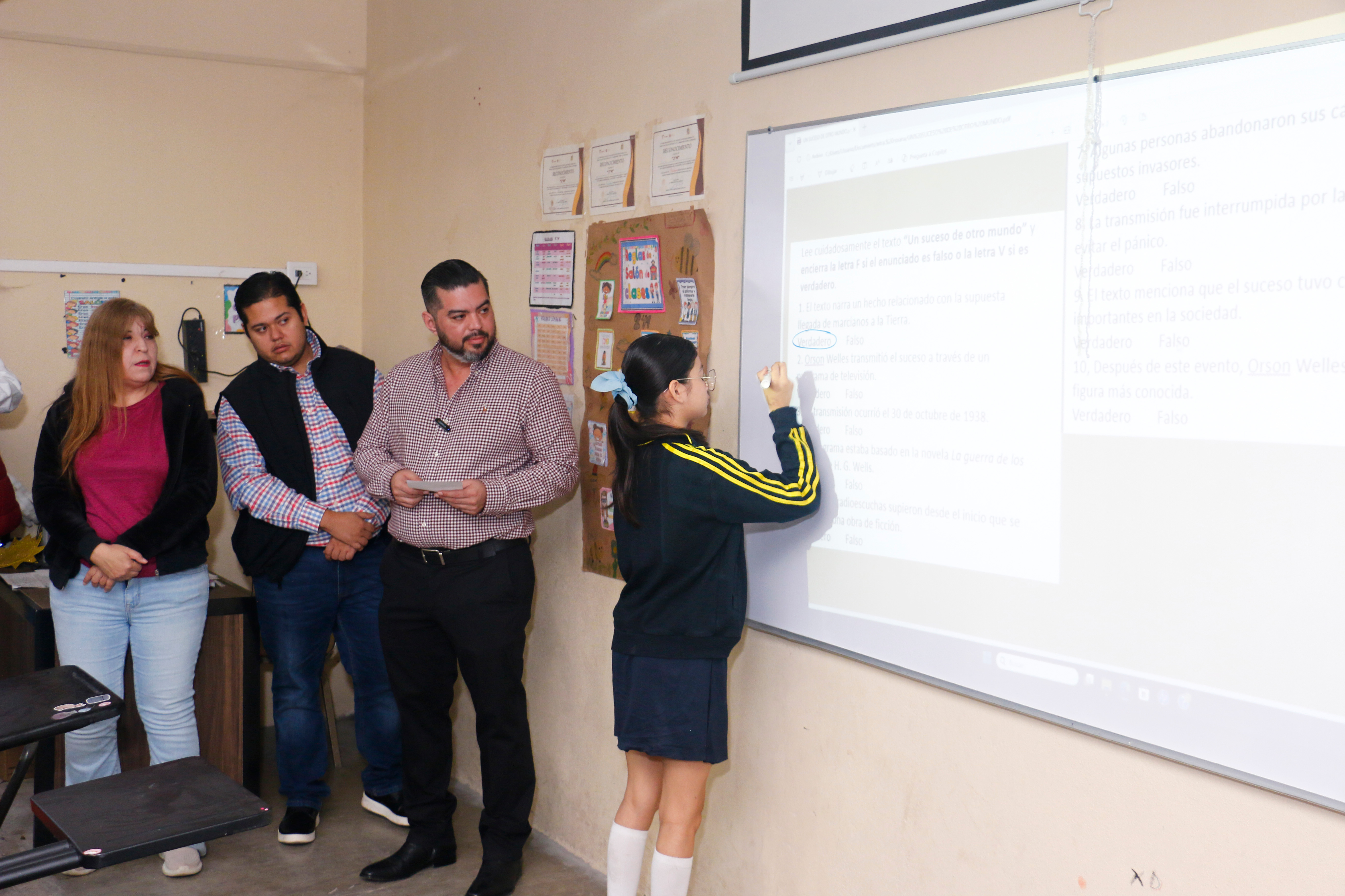 23 VISITA A LA SECUNDARIA 8